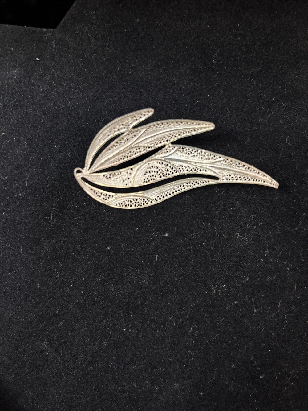 925 Sterling Silver Vintage Leaf-Style Brooch Pin -